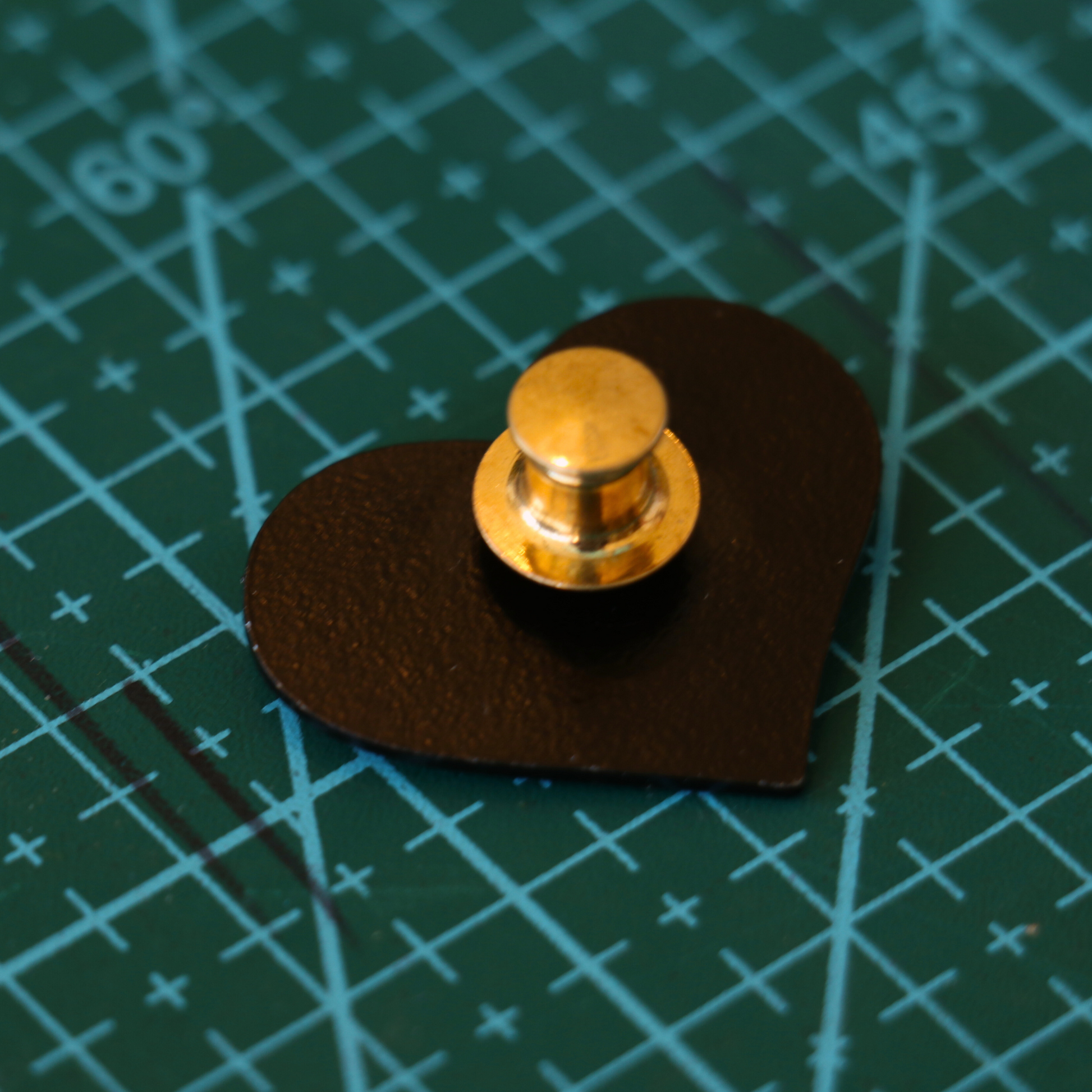 Palestine Heart Enamel Pin