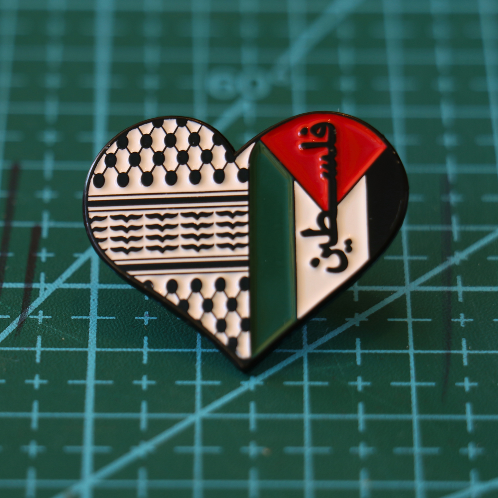Palestine Heart Enamel Pin